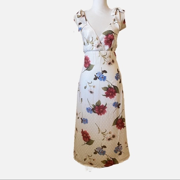 NWT Show Me Your Mumu Arlene Floral Dress XS - Picture 12 of 13